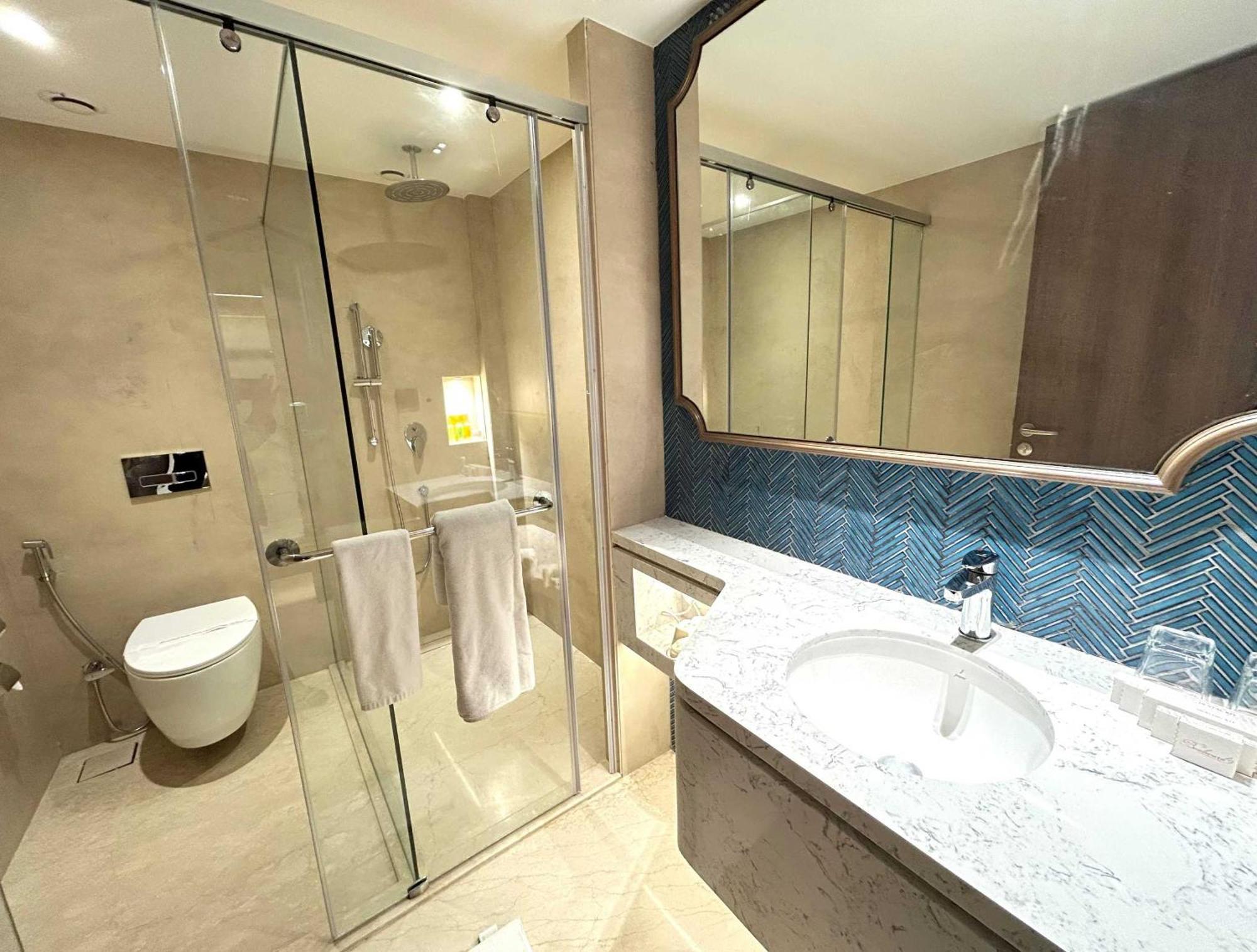 Boulevard 9 Luxury Resort & Spa Some Parts Of Property Under Renovation Nadiād Екстериор снимка
